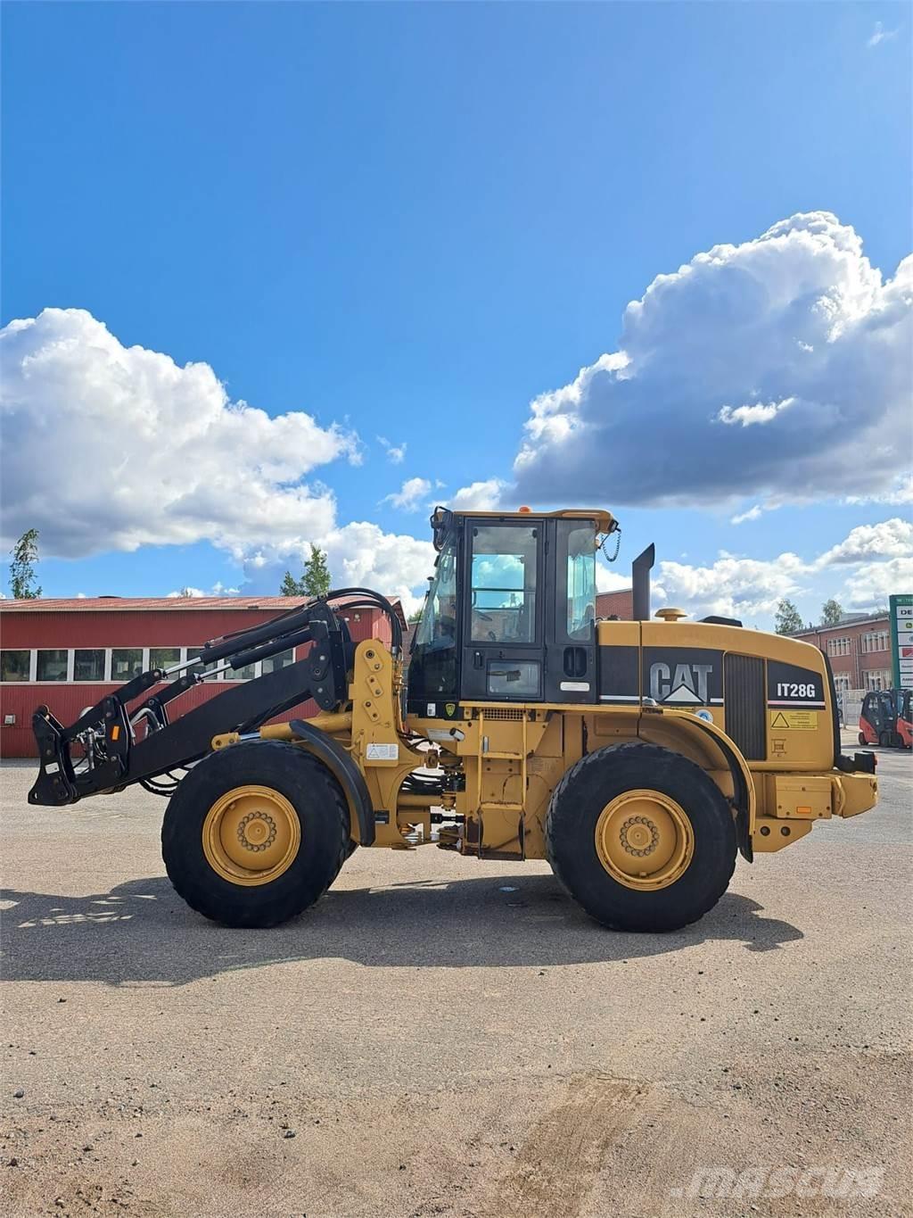 CAT it28 Cargadoras sobre ruedas