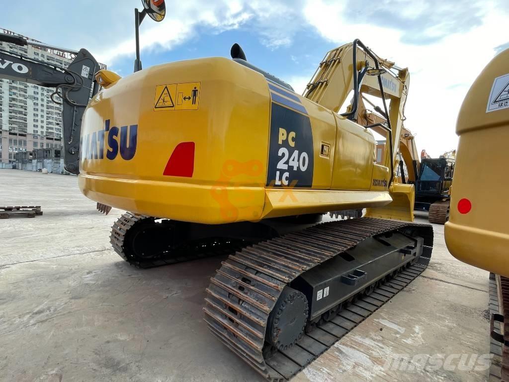 Komatsu PC 240 Excavadoras sobre orugas