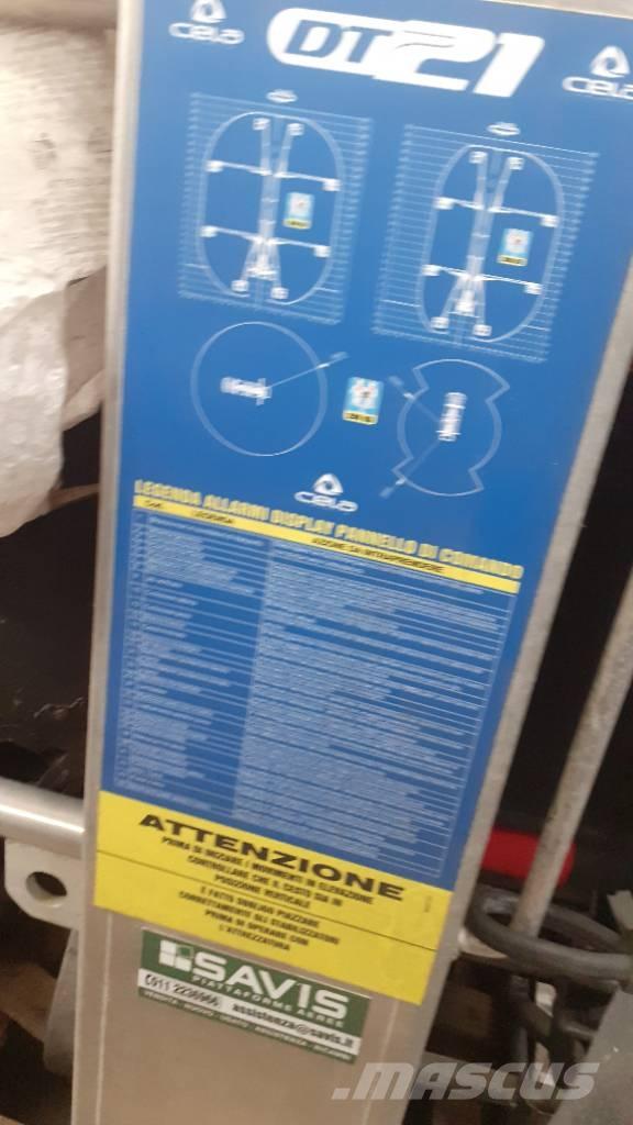 Cela DT 21 Plataformas sobre camión