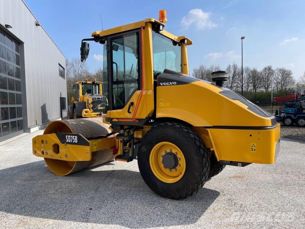 Volvo SD 75 B Rodillos de un solo tambor