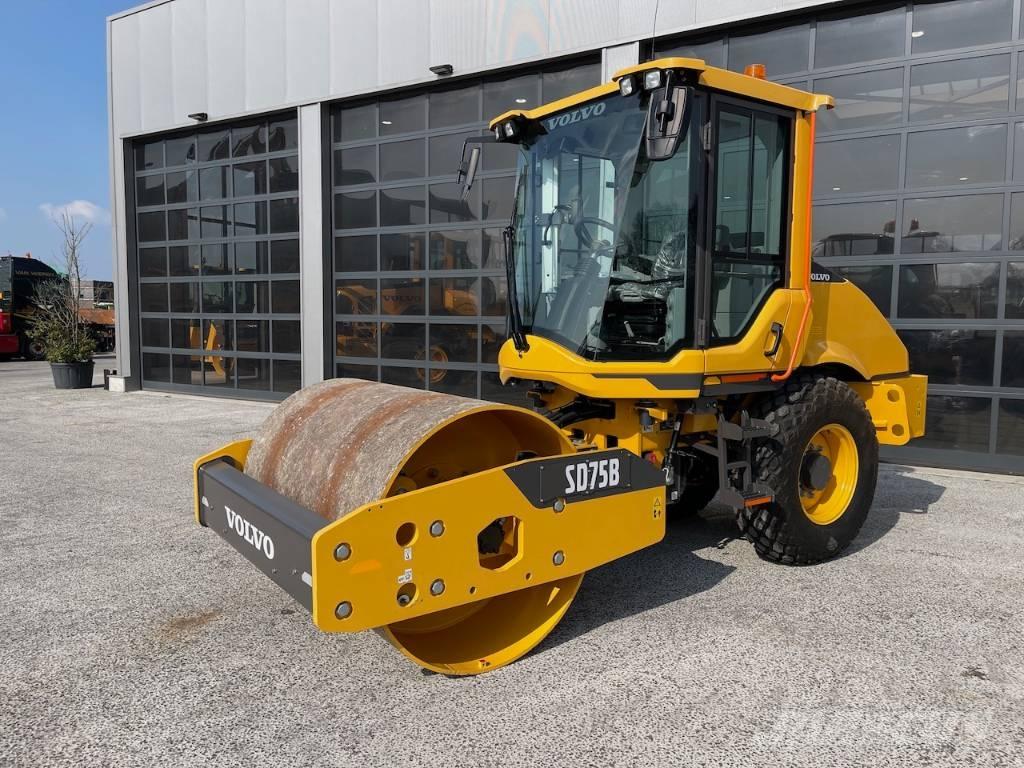 Volvo SD 75 B Rodillos de un solo tambor