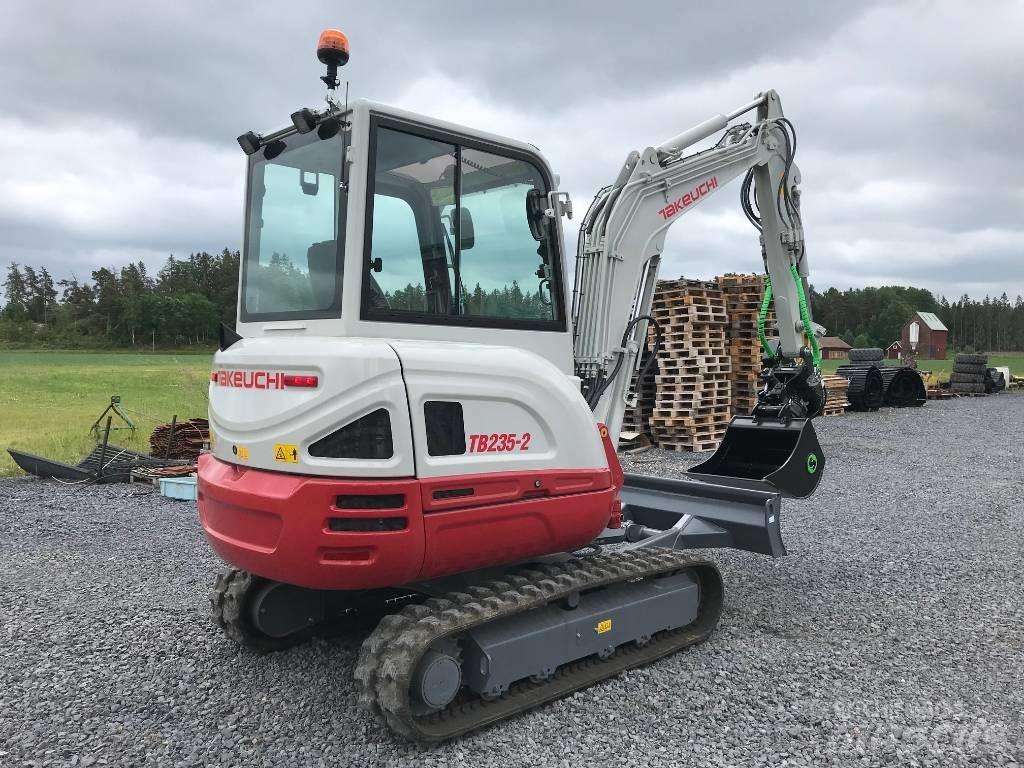 Takeuchi TB235-2 Miniexcavadoras