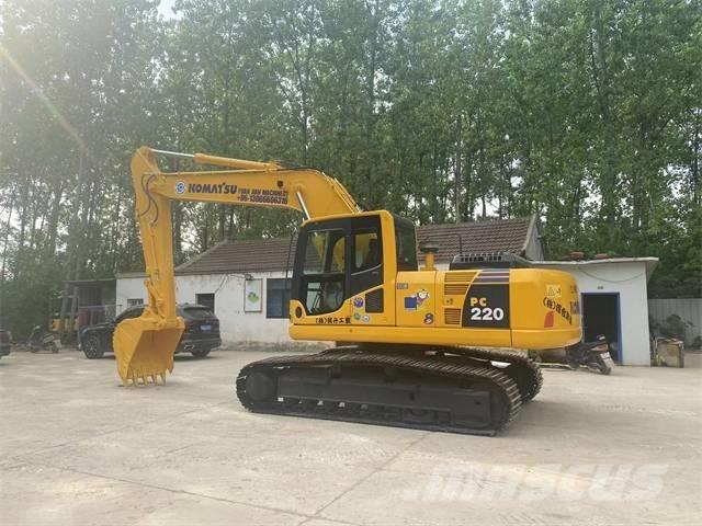 Komatsu PC 220-8MO Excavadoras sobre orugas