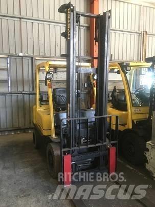 Hyster H2.5TX Camiones LPG