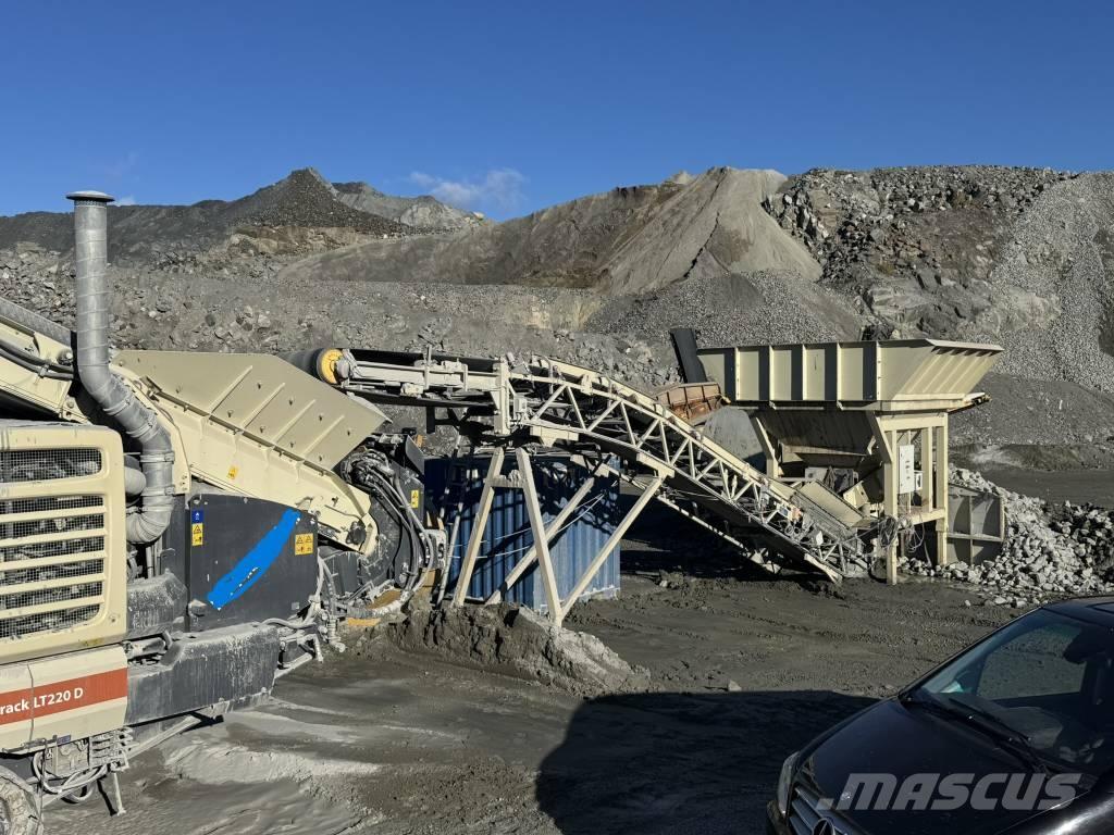 Metso LT 220 D Trituradoras móviles