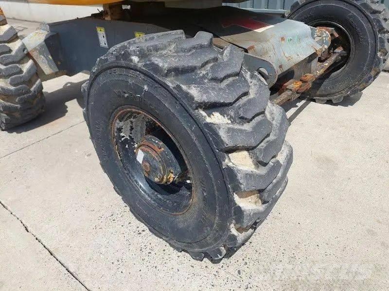 Haulotte HA18 SPX Plataformas con brazo de elevación manual