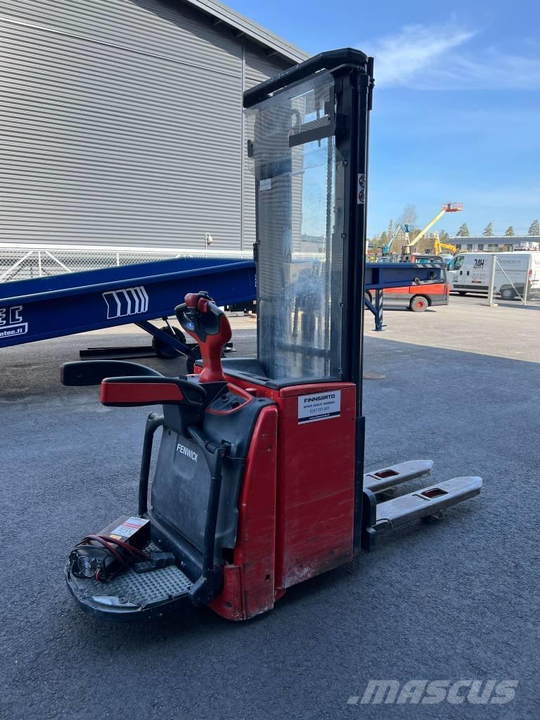 Linde L16AP Apiladoras eléctricos