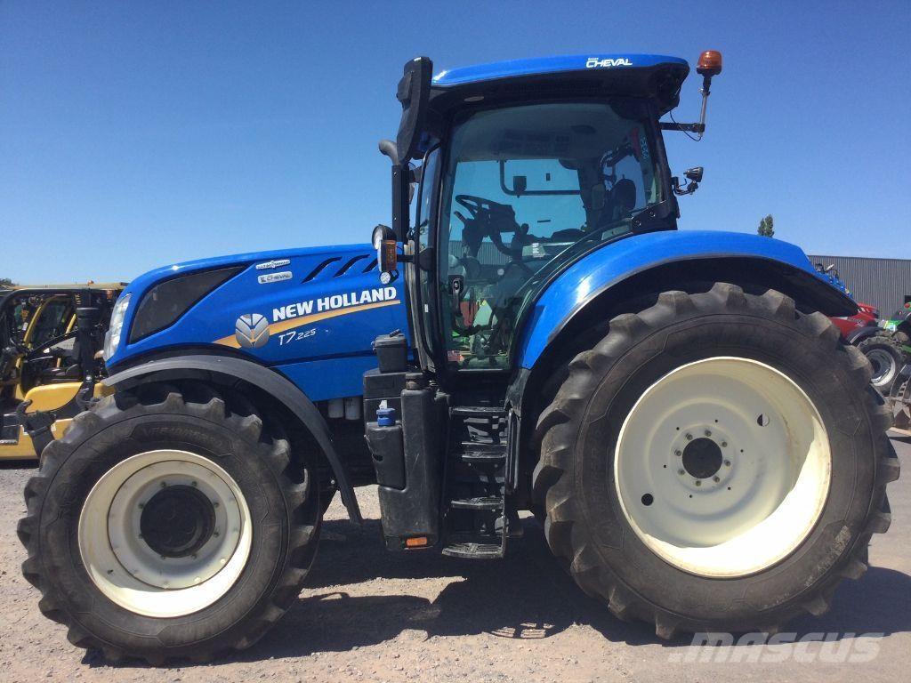 New Holland T7.225 Tractores