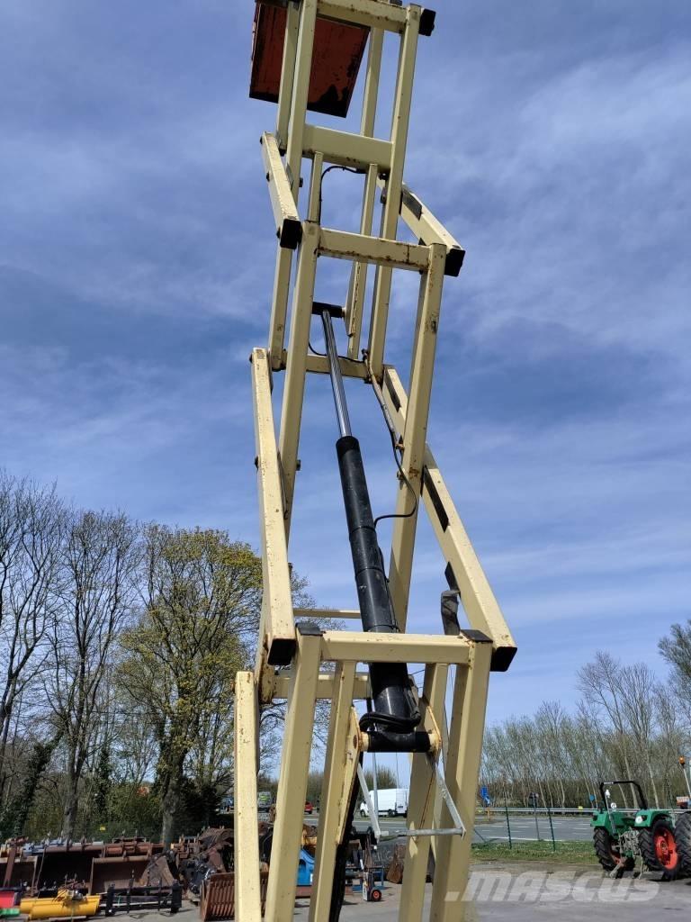 JLG 2646 E 3 Plataformas tijera