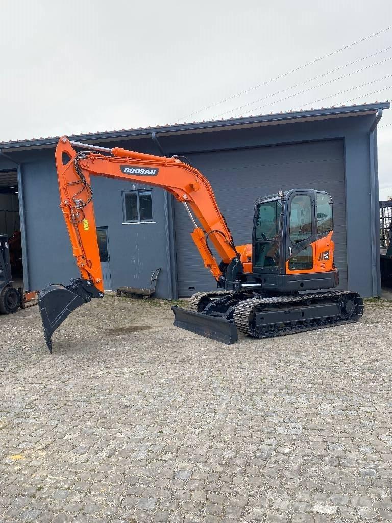 Doosan DX 85 R-3 Excavadoras 7t - 12t