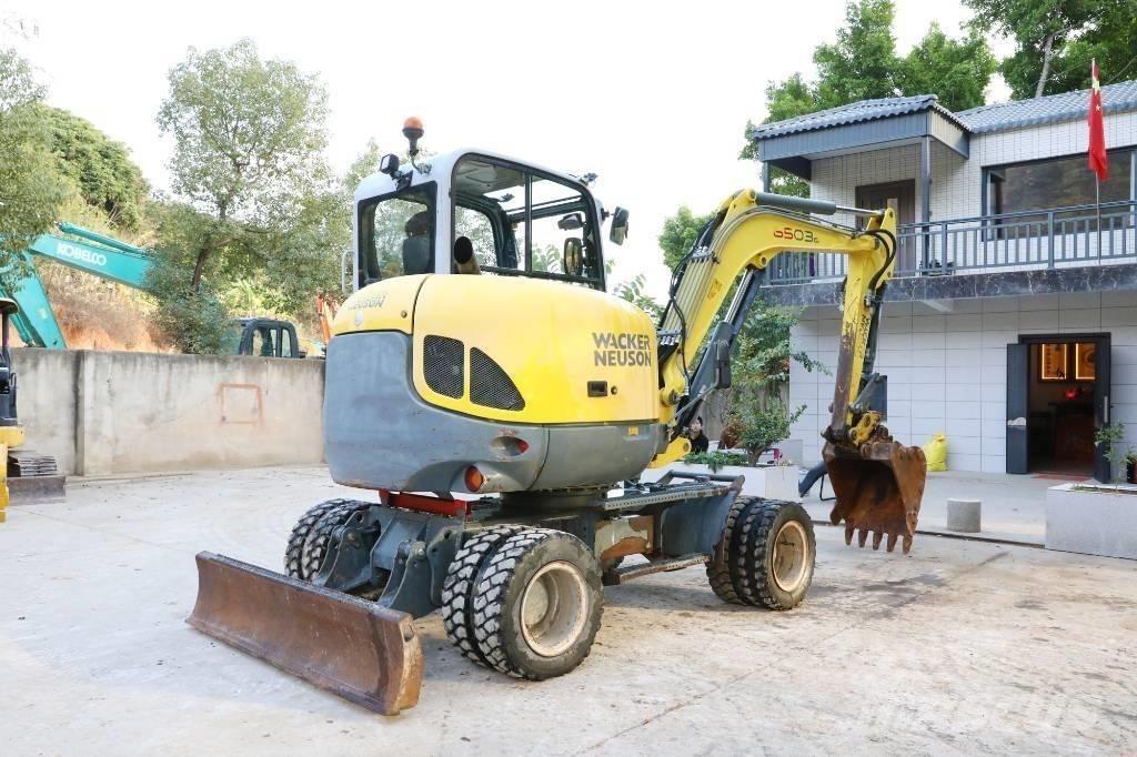 Wacker Neuson 6503 Excavadoras de ruedas