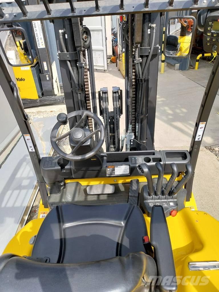 Yale ERP40VM Carretillas de horquilla eléctrica