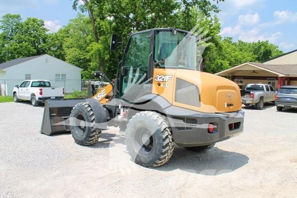 CASE 321F Cargadoras sobre ruedas