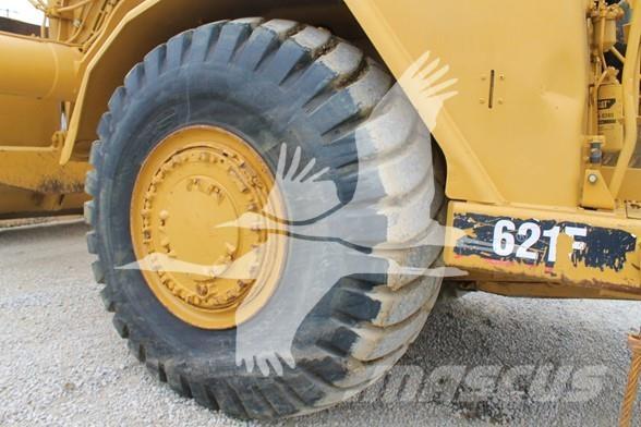 CAT 621F Raspadoras