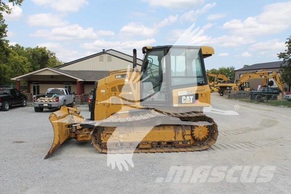 CAT D5K2 LGP Buldozer sobre oruga