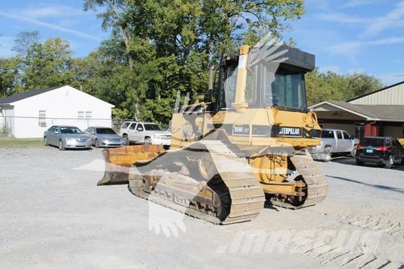 CAT D5M LGP Buldozer sobre oruga