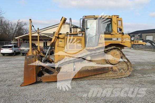 CAT D6R XL III Buldozer sobre oruga