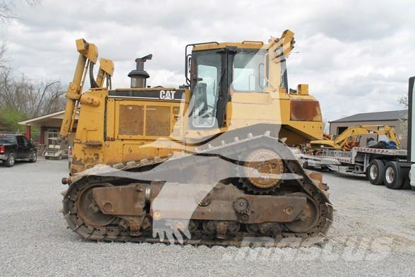 CAT D8R II Buldozer sobre oruga