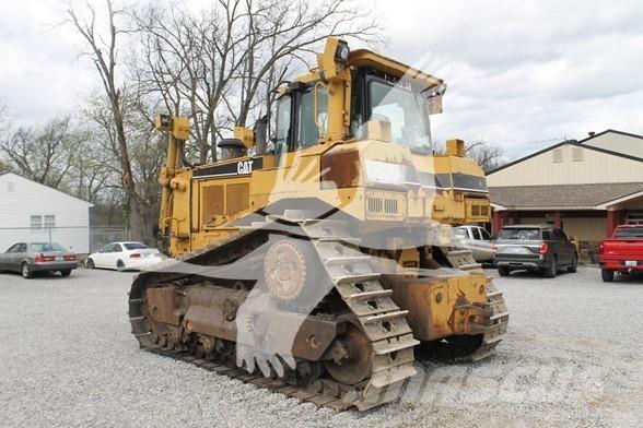 CAT D8R II Buldozer sobre oruga