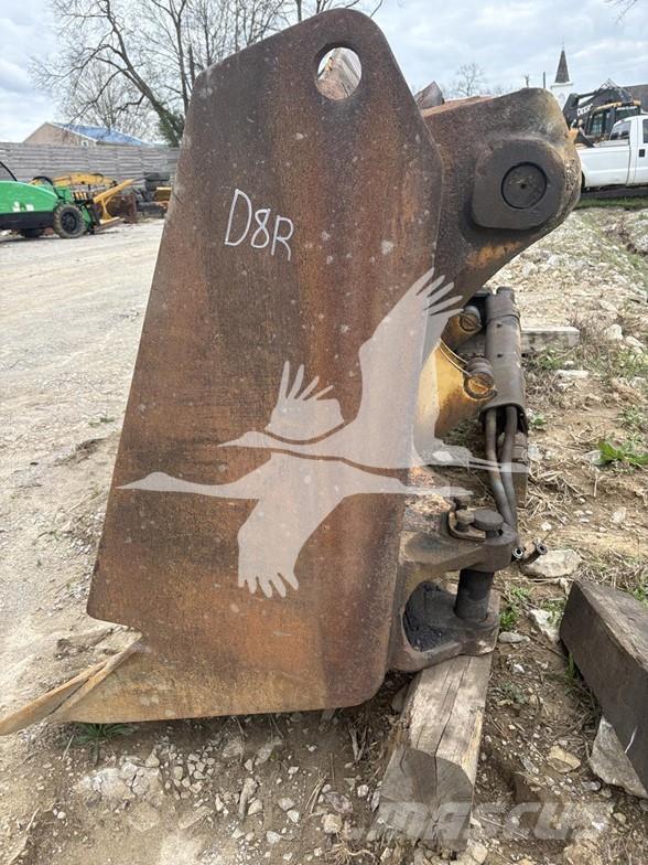 CAT D8R II Buldozer sobre oruga