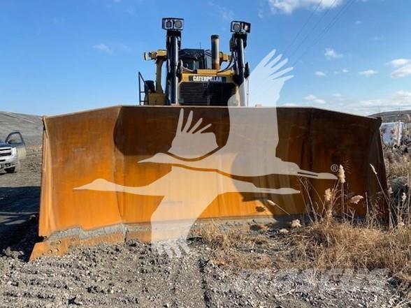 CAT D9T Buldozer sobre oruga