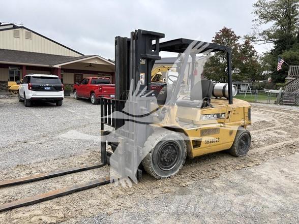 CAT GP40 Camiones diesel