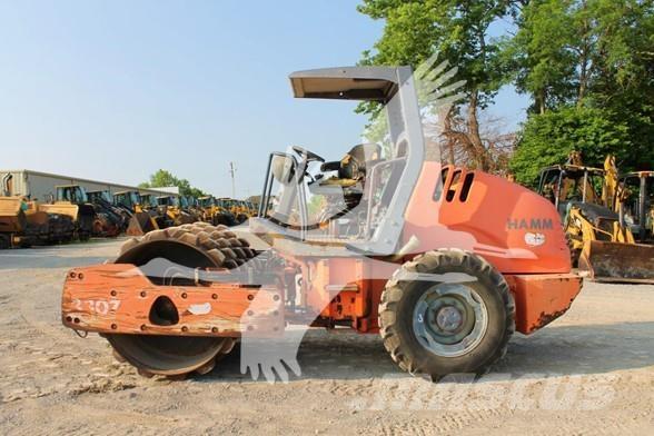 Hamm 3307P Rodillos de un solo tambor