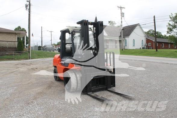 Toyota 7FGU35 Camiones diesel