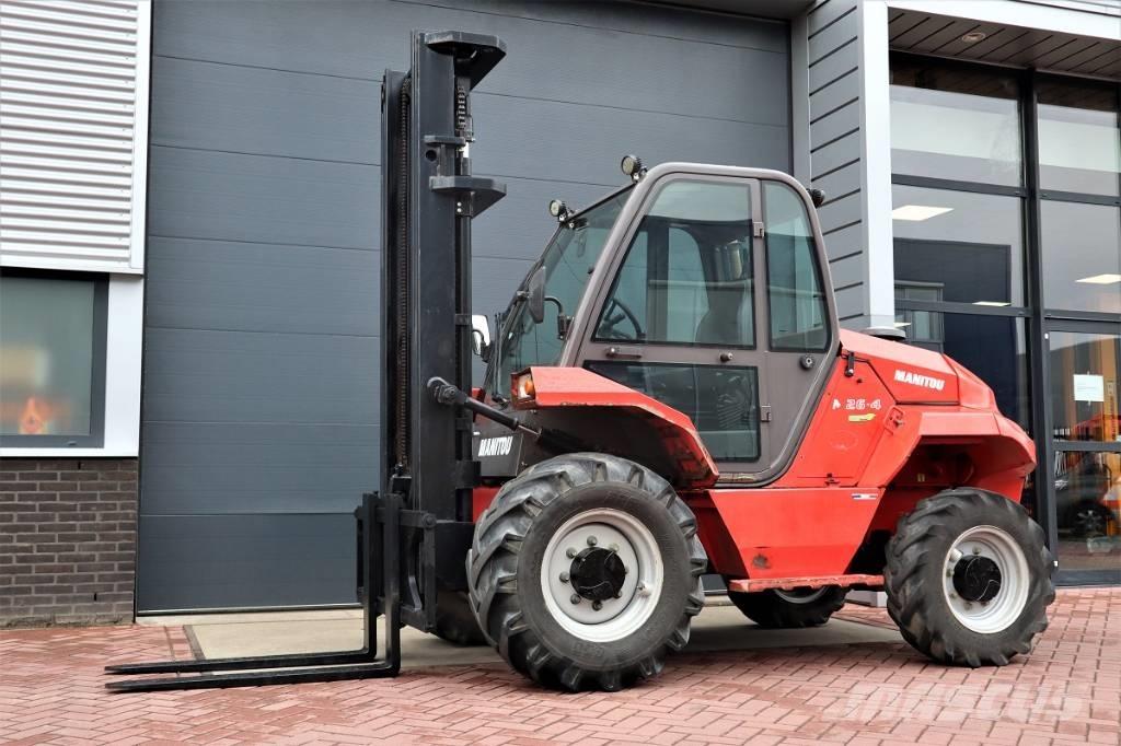 Manitou M 26.4 Montacargas todo terreno