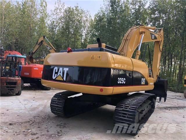 CAT 325 Excavadoras sobre orugas