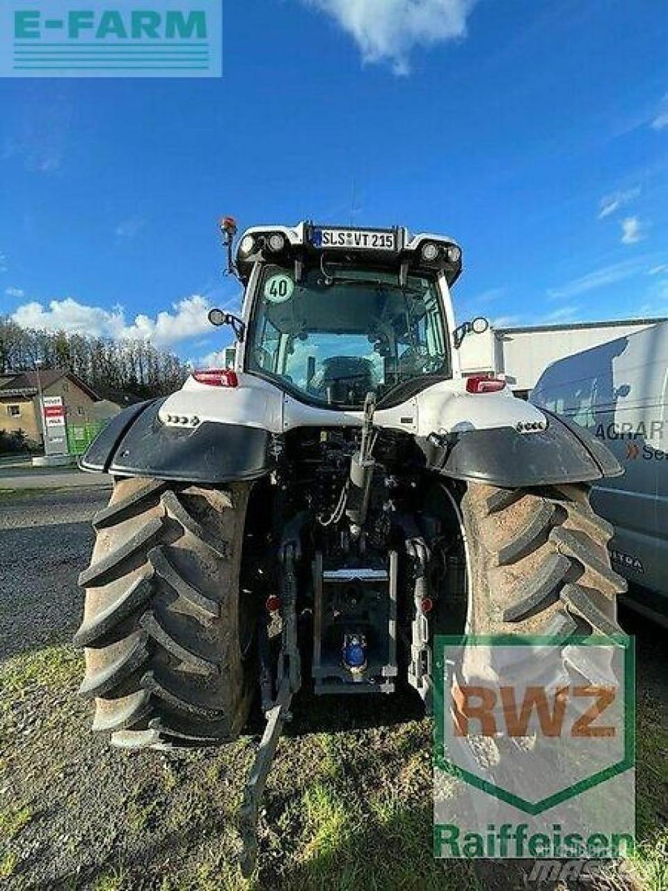 Valtra t215d Tractores