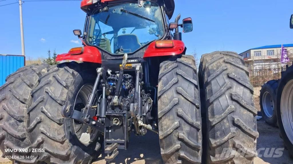 Case IH PUMA 2304 Tractores