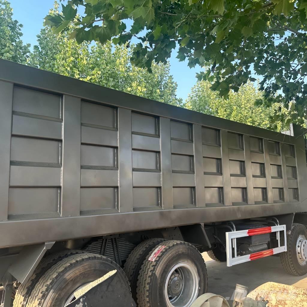 Howo 8*4 371 Bañeras basculantes usadas