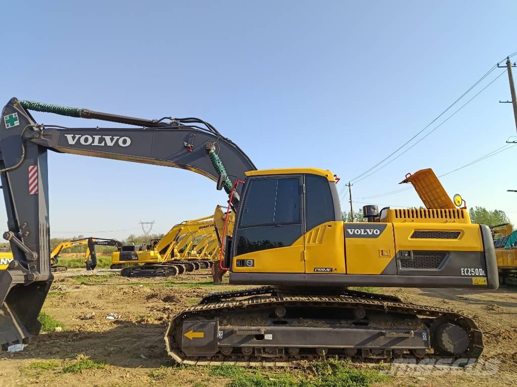 Volvo EC 250 D L Excavadoras sobre orugas