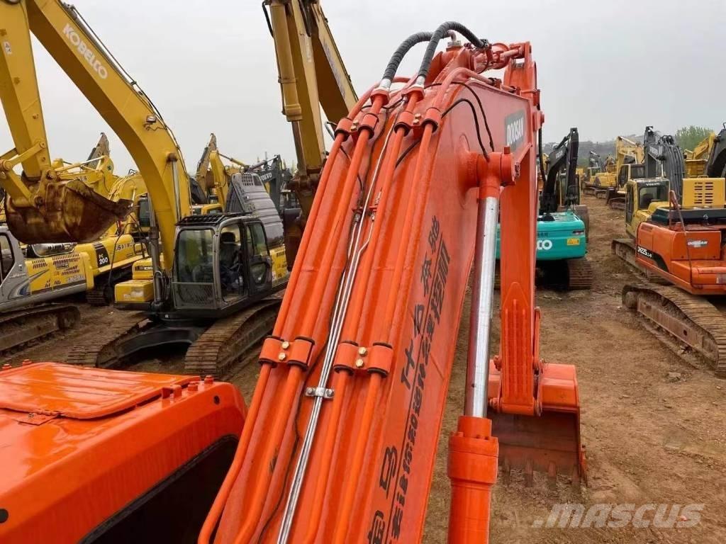 Doosan 220-7 Excavadoras sobre orugas