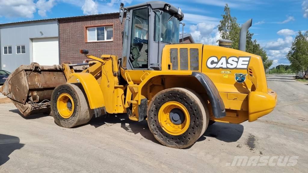 CASE 721 F Cargadoras sobre ruedas
