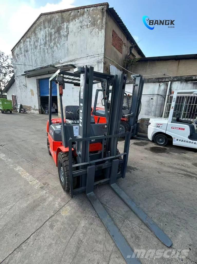 Heli CPC 30 Camiones diesel