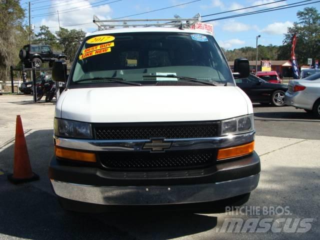 Chevrolet G3500 Furgonetas cerradas