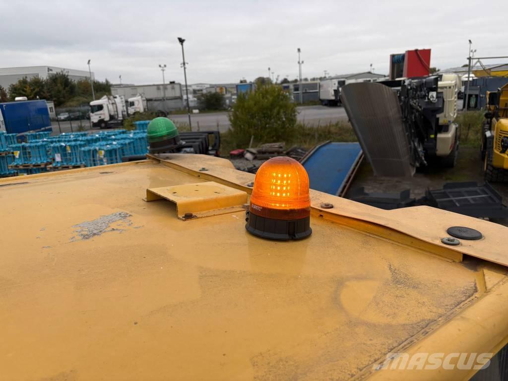 Komatsu HM300-3 Camiones articulados