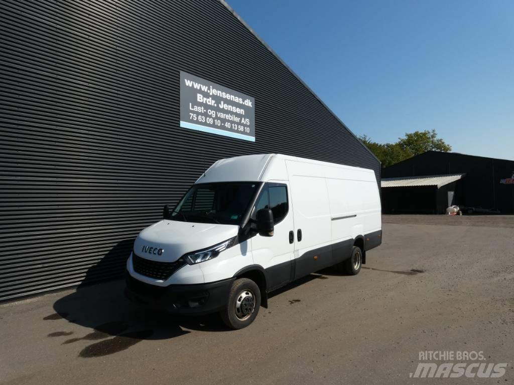 Iveco 50C 18 Camiones con caja de remolque