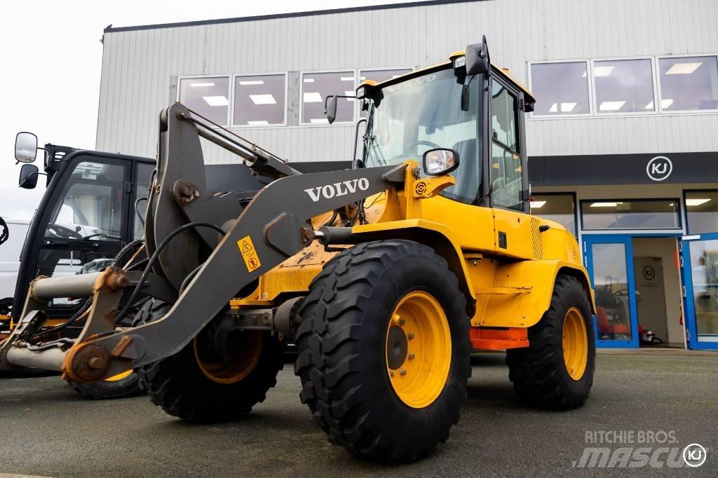 Volvo L 35 Cargadoras sobre ruedas