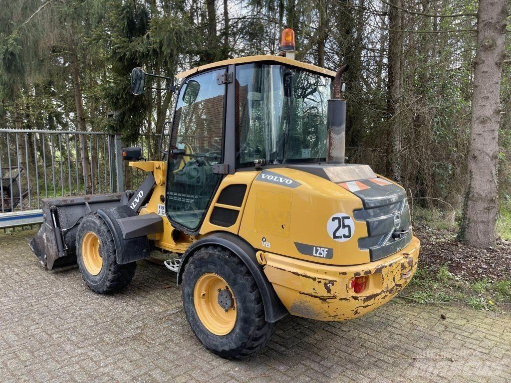 Volvo L25f Cargadoras sobre ruedas