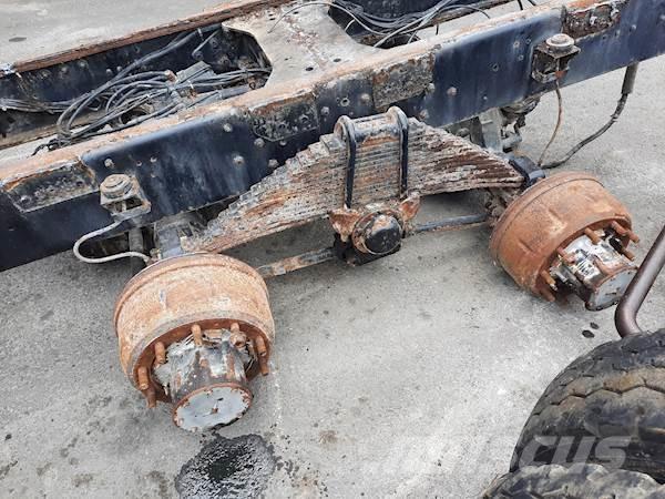 Mercedes-Benz 2222 Ejes