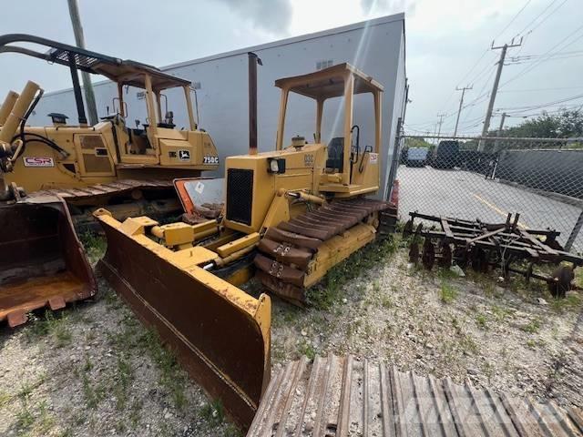 CAT D3Cll Buldozer sobre oruga