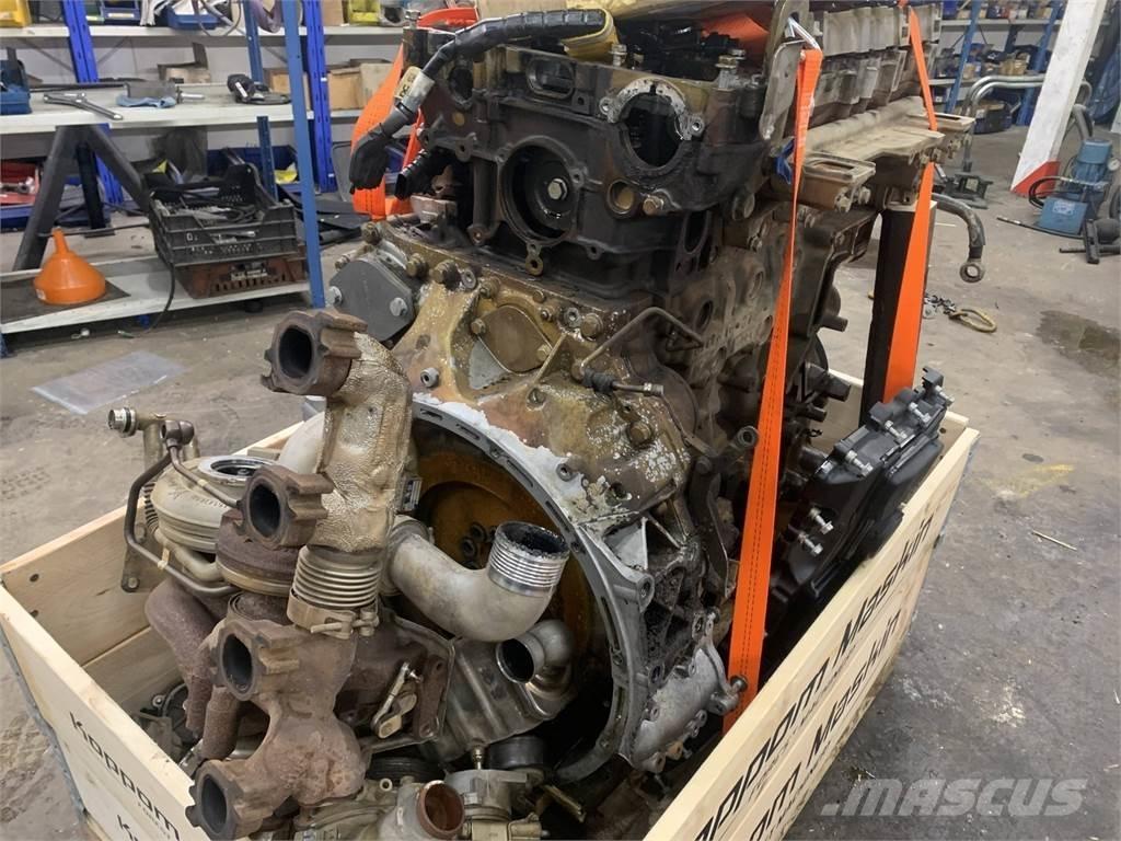 Mercedes-Benz 934 Motores