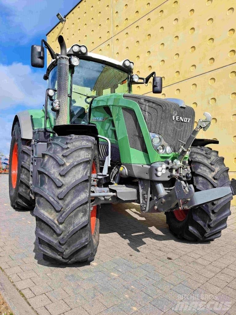 Fendt 824 Profi Tractores