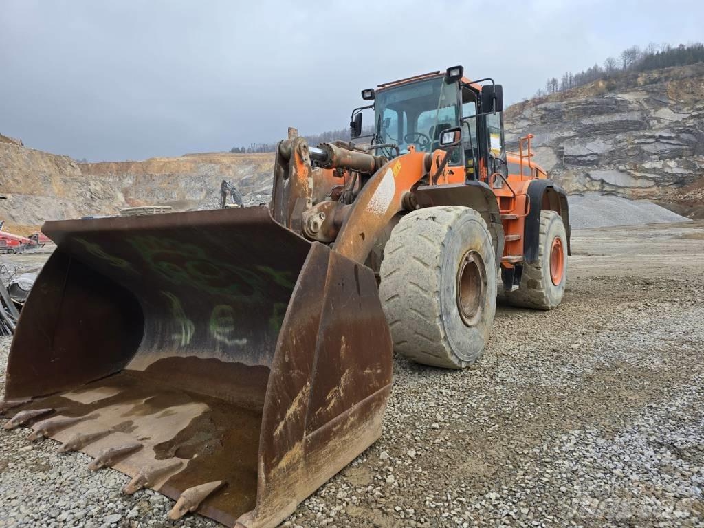 Doosan DL 450 Cargadoras sobre ruedas