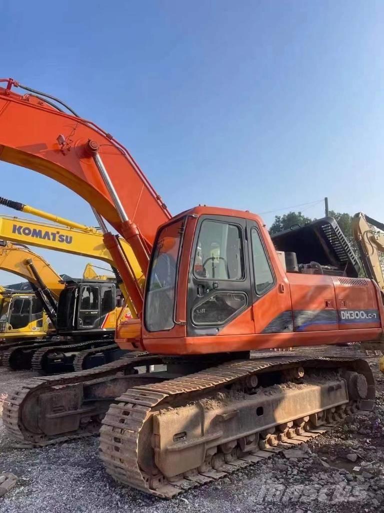 Doosan DH 300 LC-7 Excavadoras sobre orugas