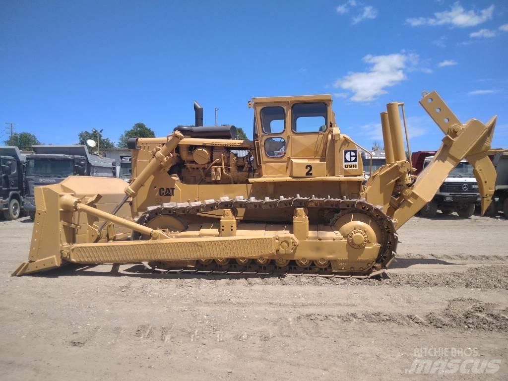 CAT D9H Bulldozers