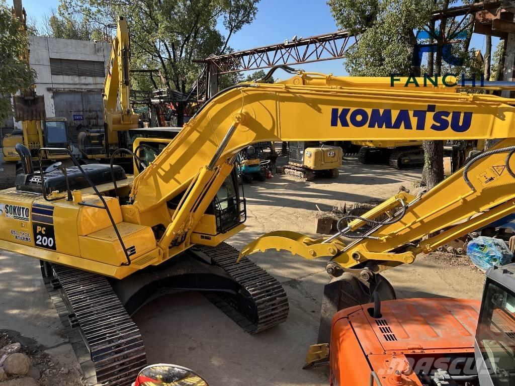 Komatsu PC 200 Excavadoras sobre orugas